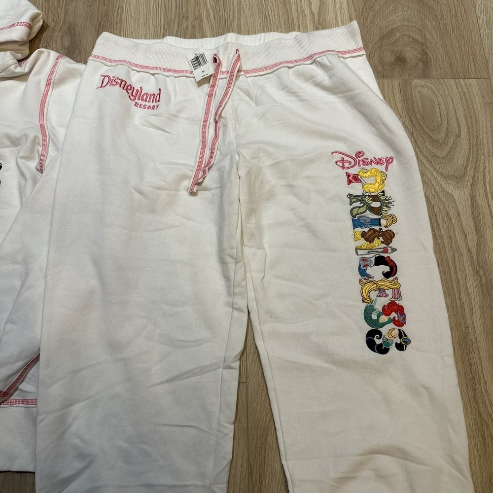 Disney Parks Princess Youth Sweatsuit  - White Sweatpants Sz M Sweatshirt Sz L - Picture 2 of 8